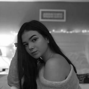 Meet your Posher, Breanna lynn